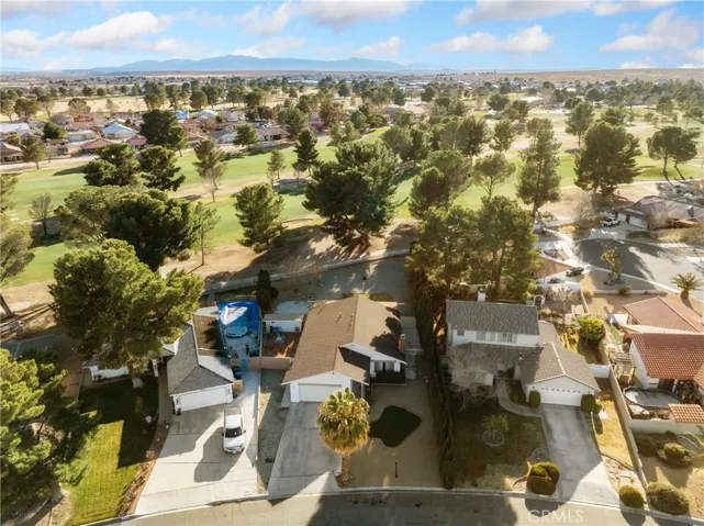 27767 Hummingbird Lane, Helendale, California 92342