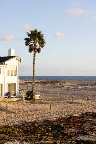 1309 E Balboa Boulevard, Newport Beach, California 92661