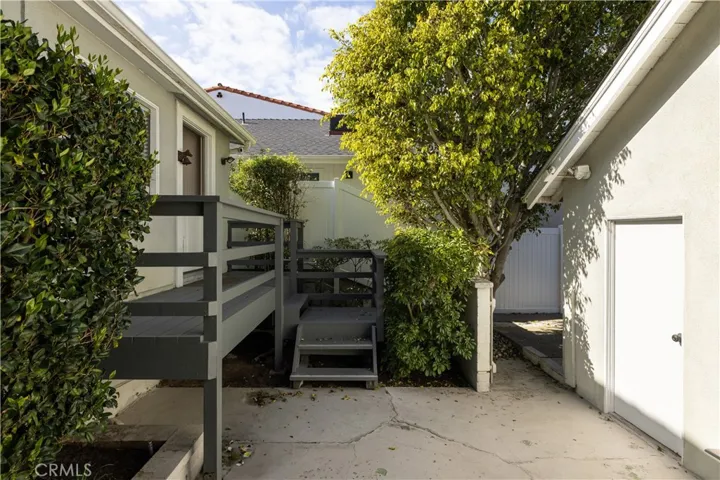 1309 E Balboa Boulevard, Newport Beach, California 92661