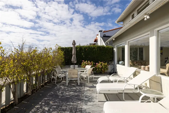 1309 E Balboa Boulevard, Newport Beach, California 92661