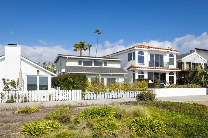 1309 E Balboa Boulevard, Newport Beach, California 92661