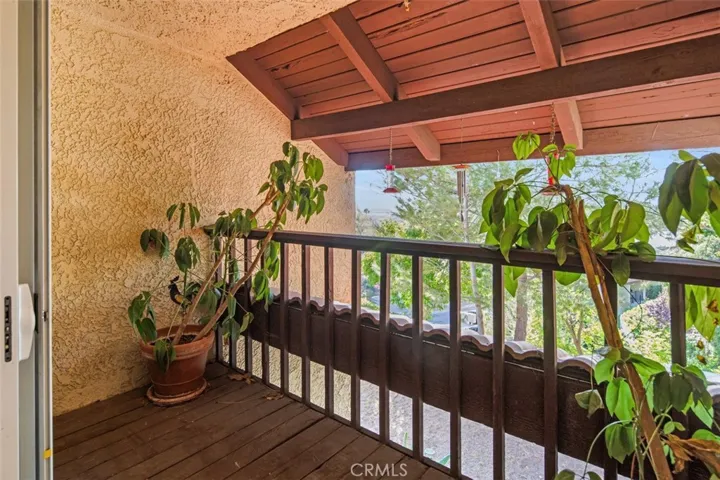 9534 Via Ricardo, Burbank, California 91504