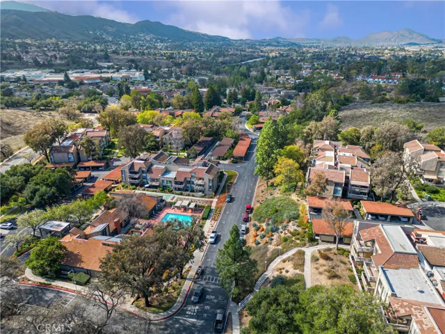 Beautiful Oaknoll Villas 55+ Community. Resort style living awaits you.