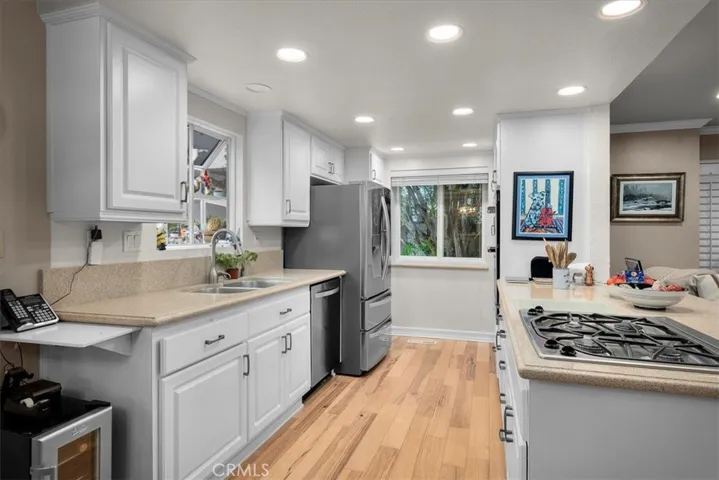 413 S Broadway A, Redondo Beach, California 90277