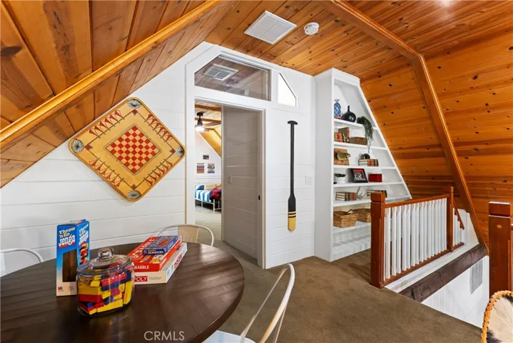 371 Maple Drive, Lake Arrowhead, California 92352