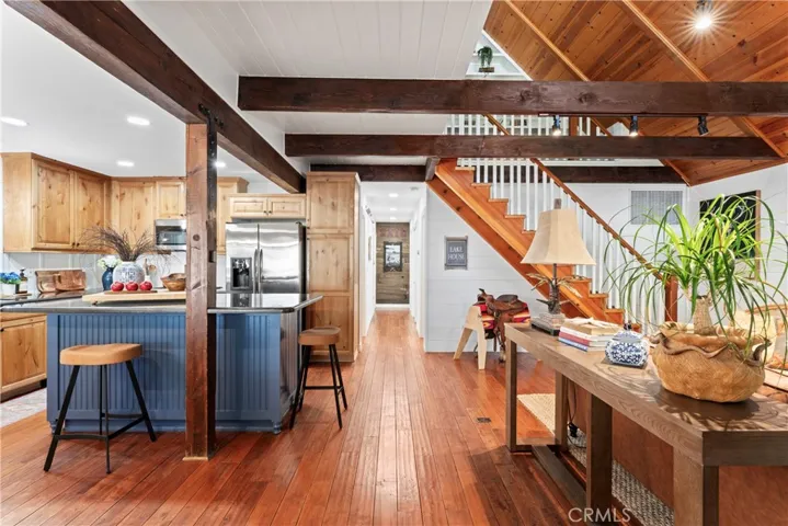 371 Maple Drive, Lake Arrowhead, California 92352