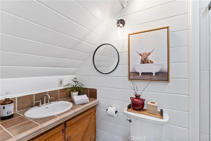 371 Maple Drive, Lake Arrowhead, California 92352