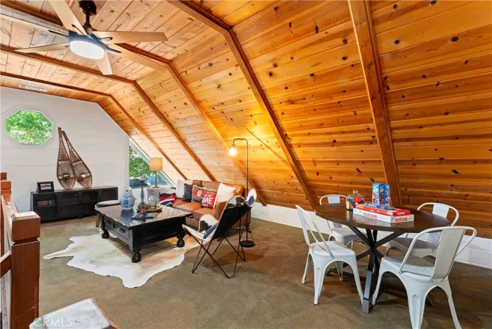 371 Maple Drive, Lake Arrowhead, California 92352