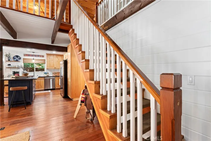 371 Maple Drive, Lake Arrowhead, California 92352