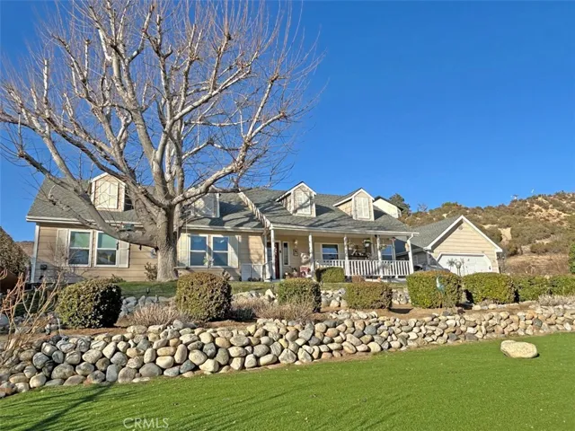 8753 Elizabeth Lake Road, Leona Valley, California 93551