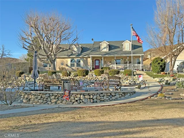8753 Elizabeth Lake Road, Leona Valley, California 93551