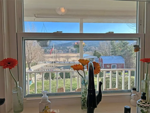 8753 Elizabeth Lake Road, Leona Valley, California 93551
