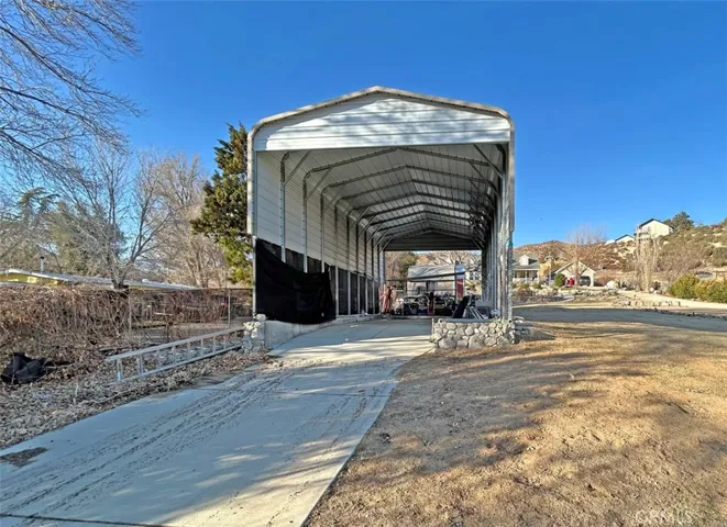 8753 Elizabeth Lake Road, Leona Valley, California 93551