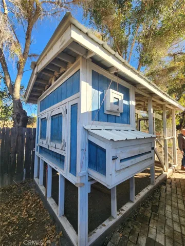 43280 Peartree Lane, Hemet, California 92544