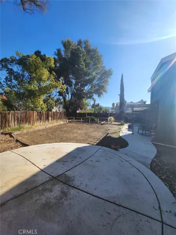 43280 Peartree Lane, Hemet, California 92544