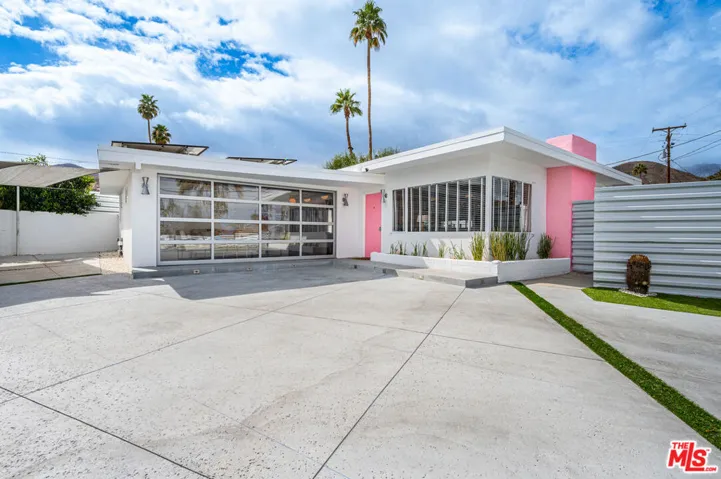 38309 Paradise Way, Cathedral City, California 92234