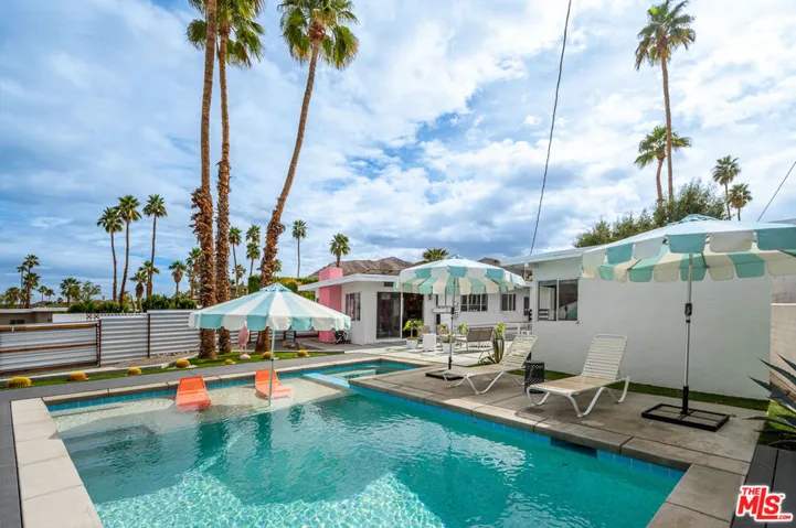 38309 Paradise Way, Cathedral City, California 92234