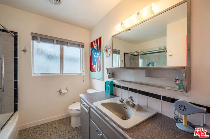 38309 Paradise Way, Cathedral City, California 92234