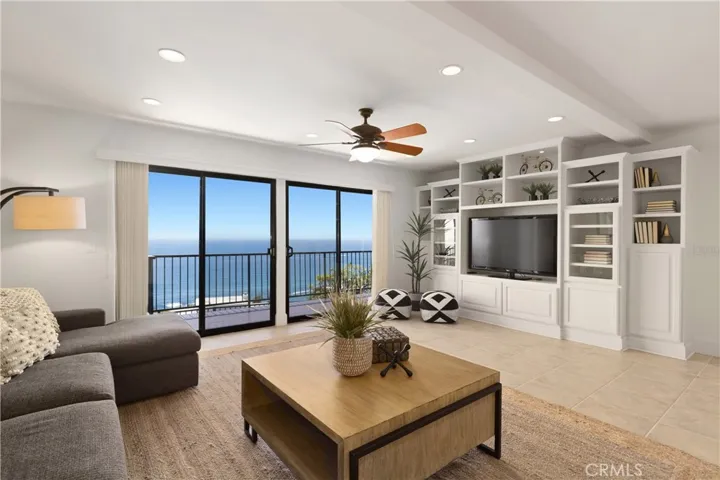 31532 Holly Drive, Laguna Beach, California 92651