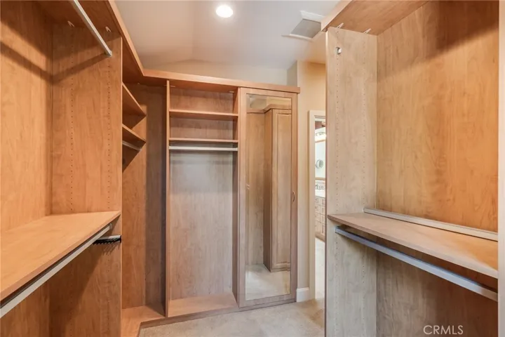 31532 Holly Drive, Laguna Beach, California 92651