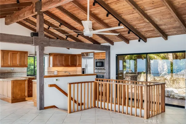 31532 Holly Drive, Laguna Beach, California 92651