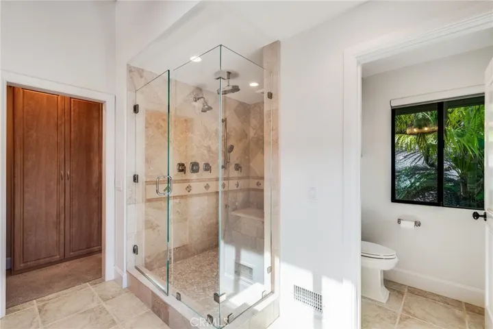 31532 Holly Drive, Laguna Beach, California 92651