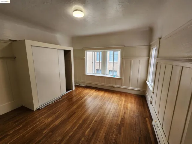 1546 Alice Street, Oakland, California 94612-4173