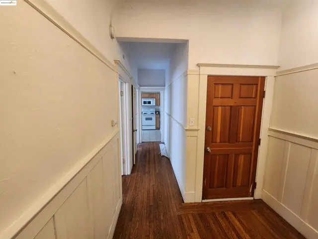 1546 Alice Street, Oakland, California 94612-4173