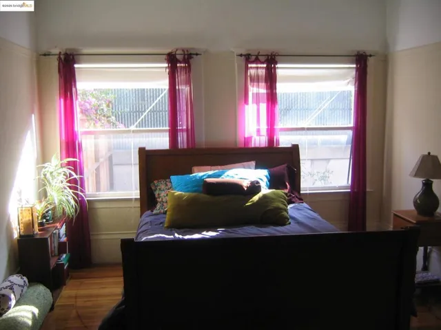 1546 Alice Street, Oakland, California 94612-4173