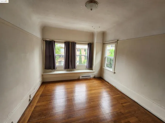 1546 Alice Street, Oakland, California 94612-4173