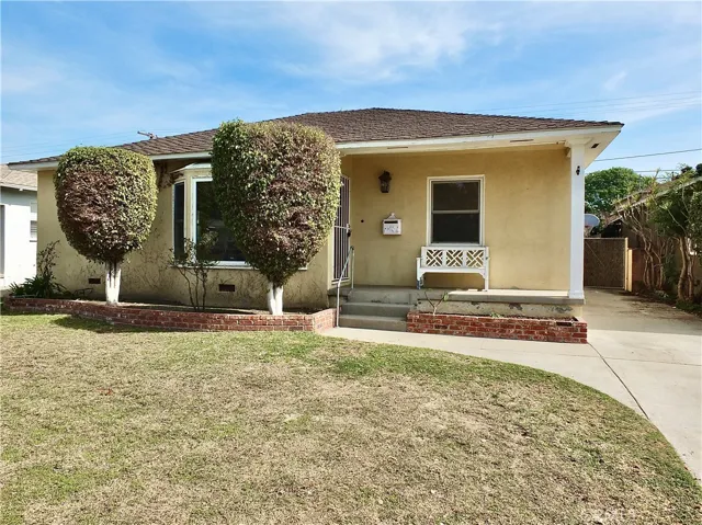 5138 Adenmoor Avenue, Lakewood, California 90713