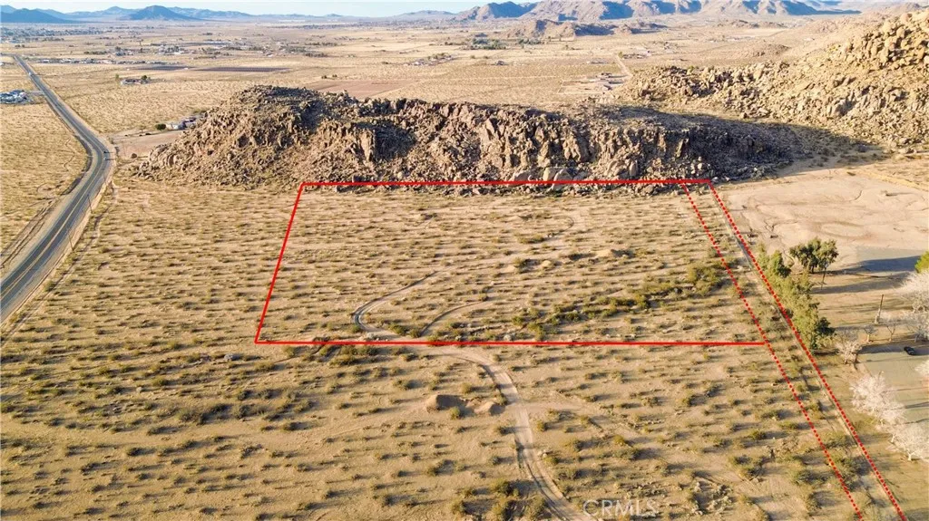 * Red Lines are only estimates of the property line and may not be accurate *