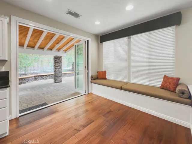 Bench seating for casual dining table and easy access to outdoor living