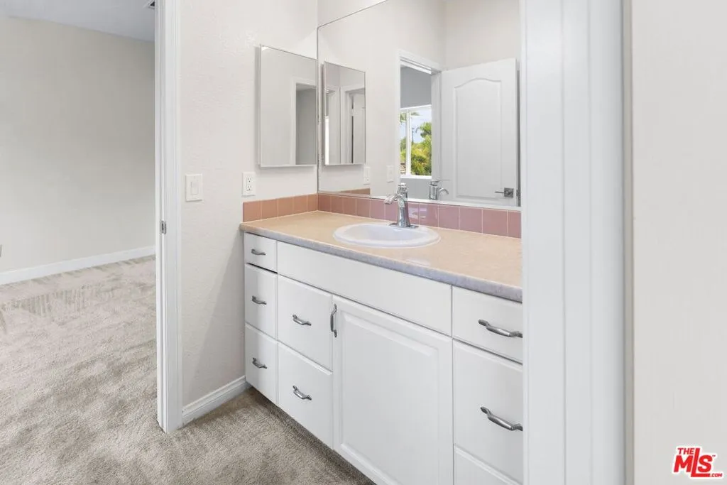 29781 Smugglers Point Drive, Canyon Lake, California 92587 home-pic-58