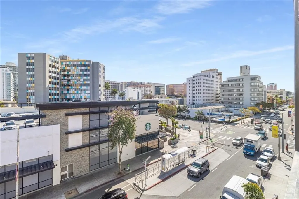 615 E Broadway 506, Long Beach, California 90802 home-pic-39