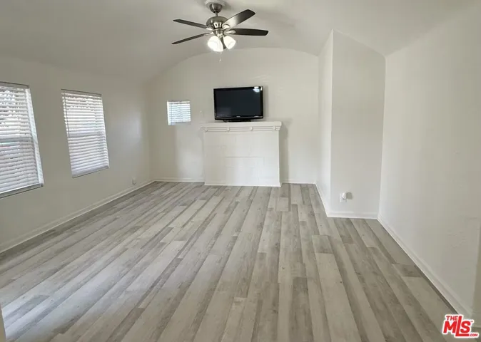 9826 Wilmington Avenue, Los Angeles, California 90002