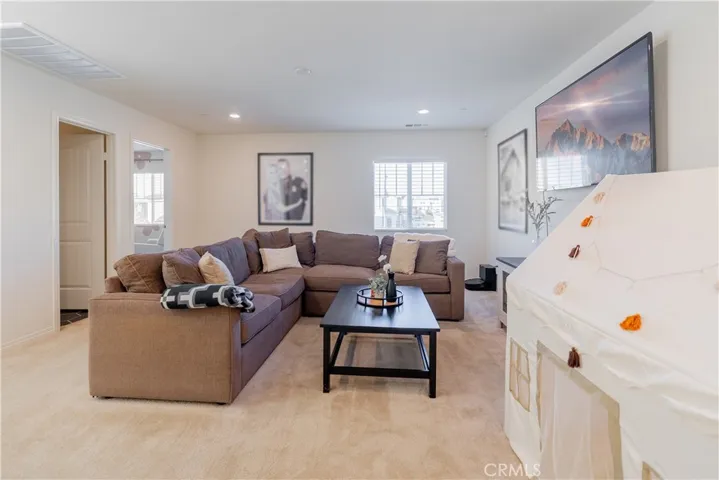 1099 Coriander Street, Calimesa, California 92320