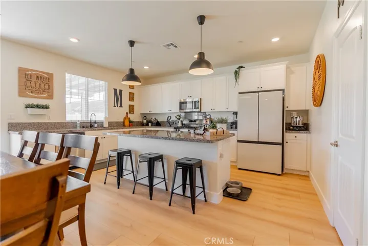 1099 Coriander Street, Calimesa, California 92320