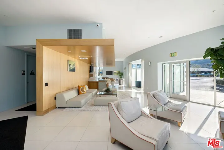 Swanky Clubhouse / Lounge