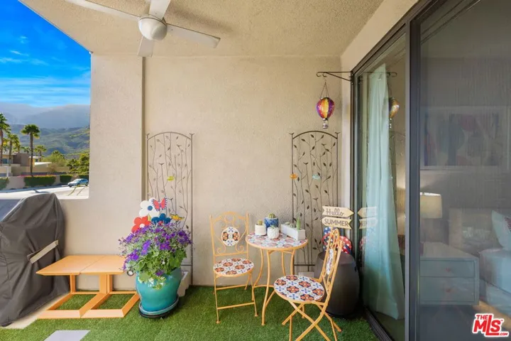 Covered Outdoor Patio