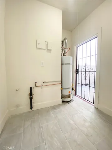 212 S Berendo Street, Los Angeles, California 90004