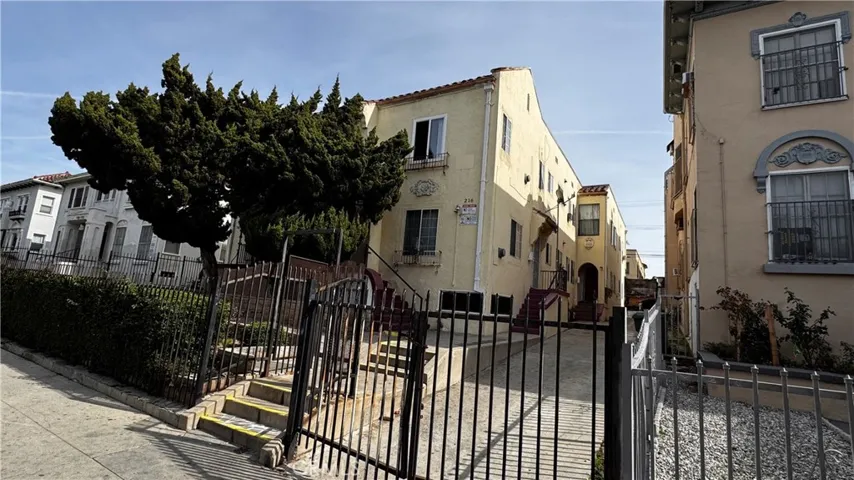 212 S Berendo Street, Los Angeles, California 90004