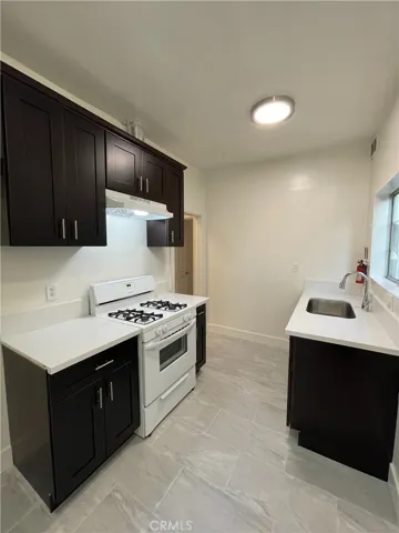 212 S Berendo Street, Los Angeles, California 90004
