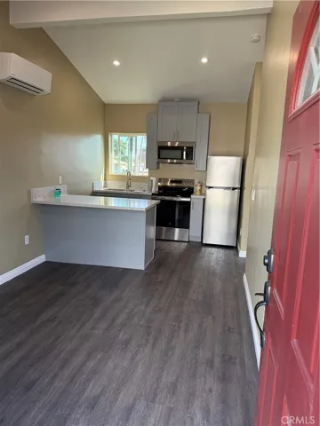 321 Rigsby Street, La Habra, California 90631