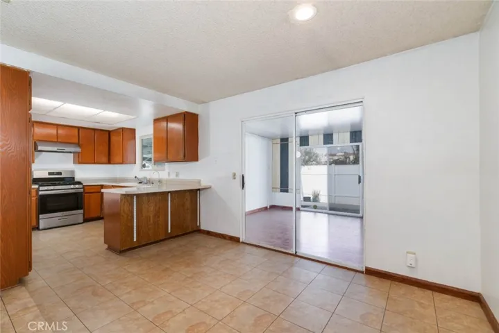 15475 Rochlen Street, Hacienda Heights, California 91745