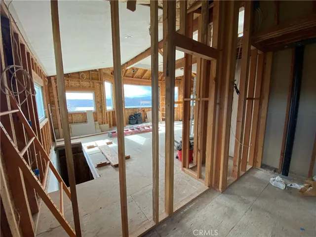 12155 Mesa Court, Clearlake Oaks, California 95423