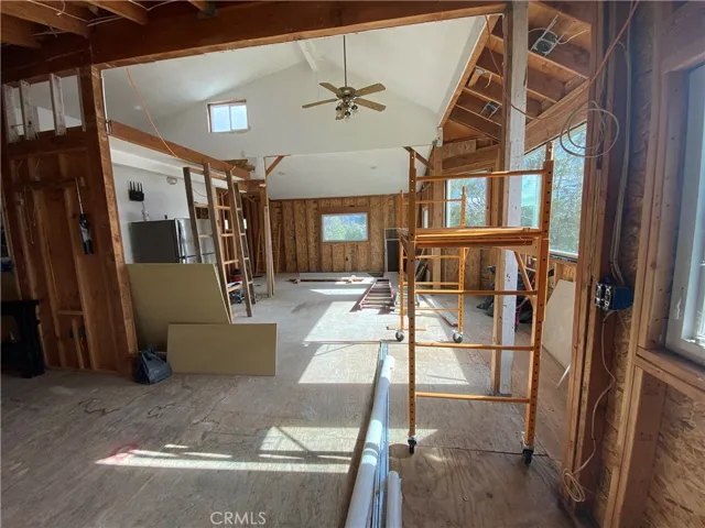 12155 Mesa Court, Clearlake Oaks, California 95423