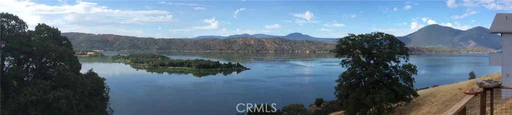 12155 Mesa Court, Clearlake Oaks, California 95423