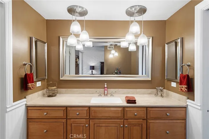 530 Grant Street, Upland, California 91784