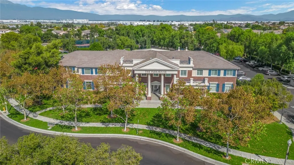 15968 Leader Avenue, Chino, California 91708 home-pic-33